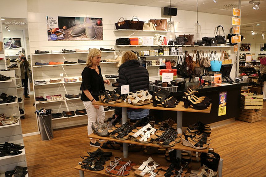 Fortsatt tufft för klädhandeln