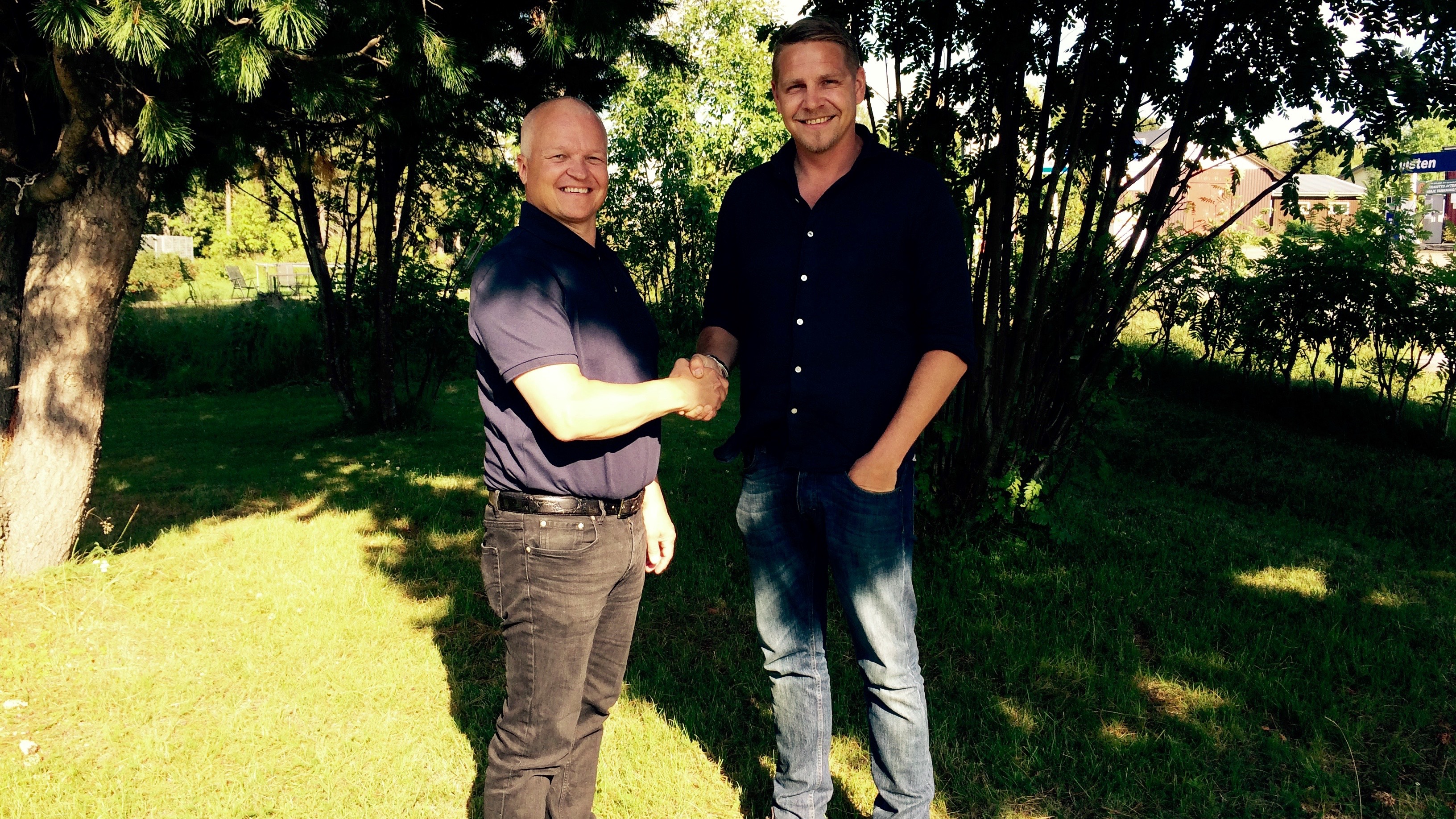 Johan Larsson o Tomas Huru