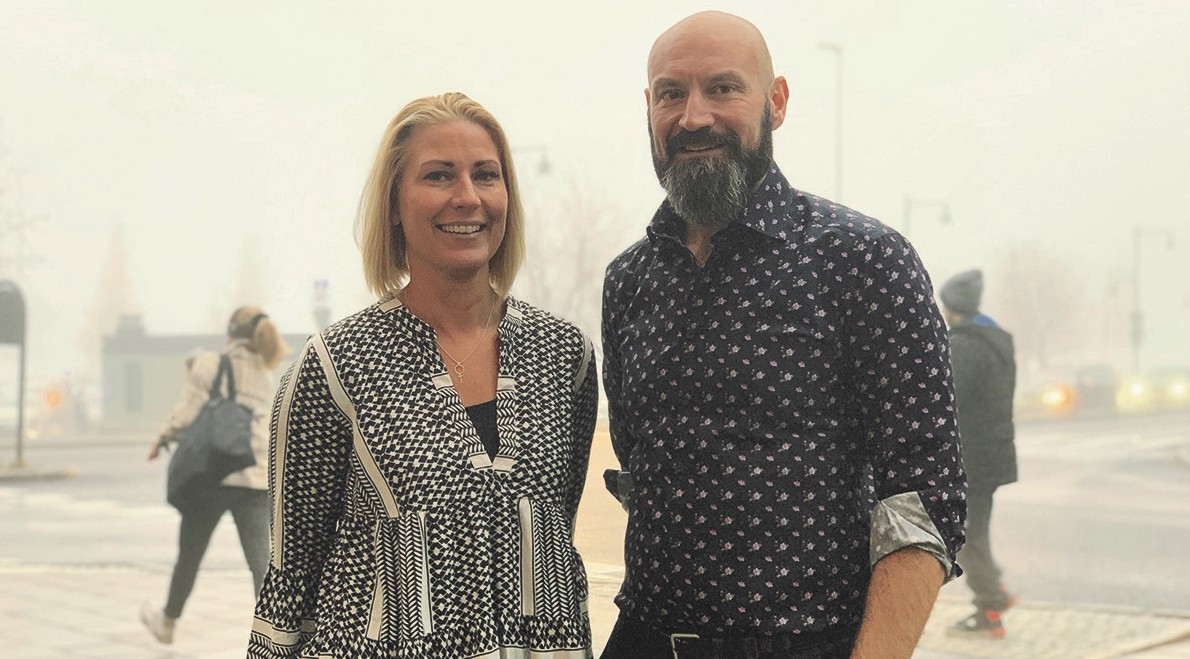 Emma Laiti O Magnus Blomqvist