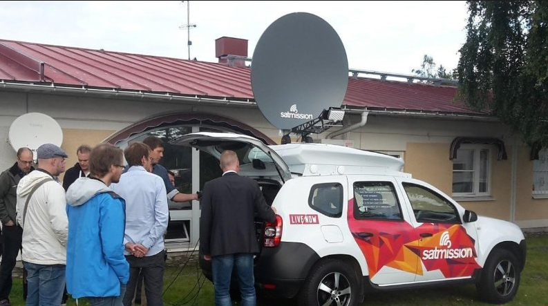 Satmission får storordnar från Kina och Tjeckien