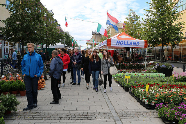 Matmarknaden återkommer