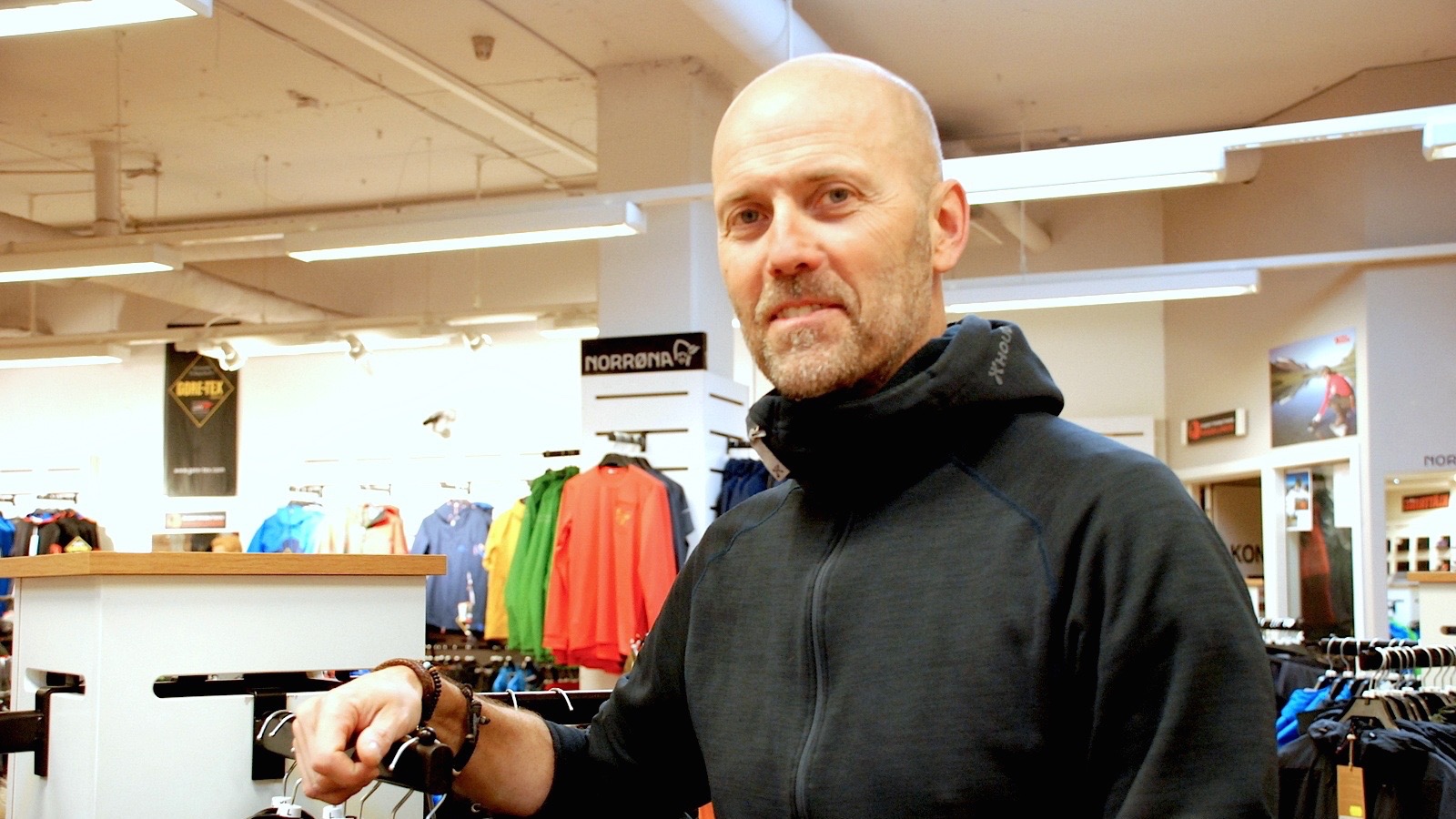 Hägglunds fortsätter expandera