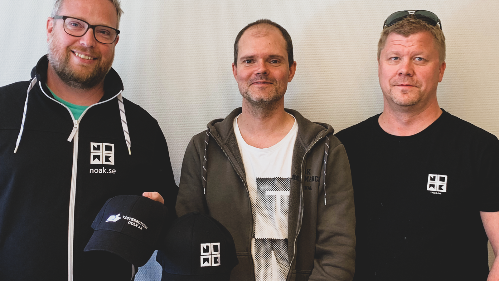 NOAK VBGOLV Press B LOWRES