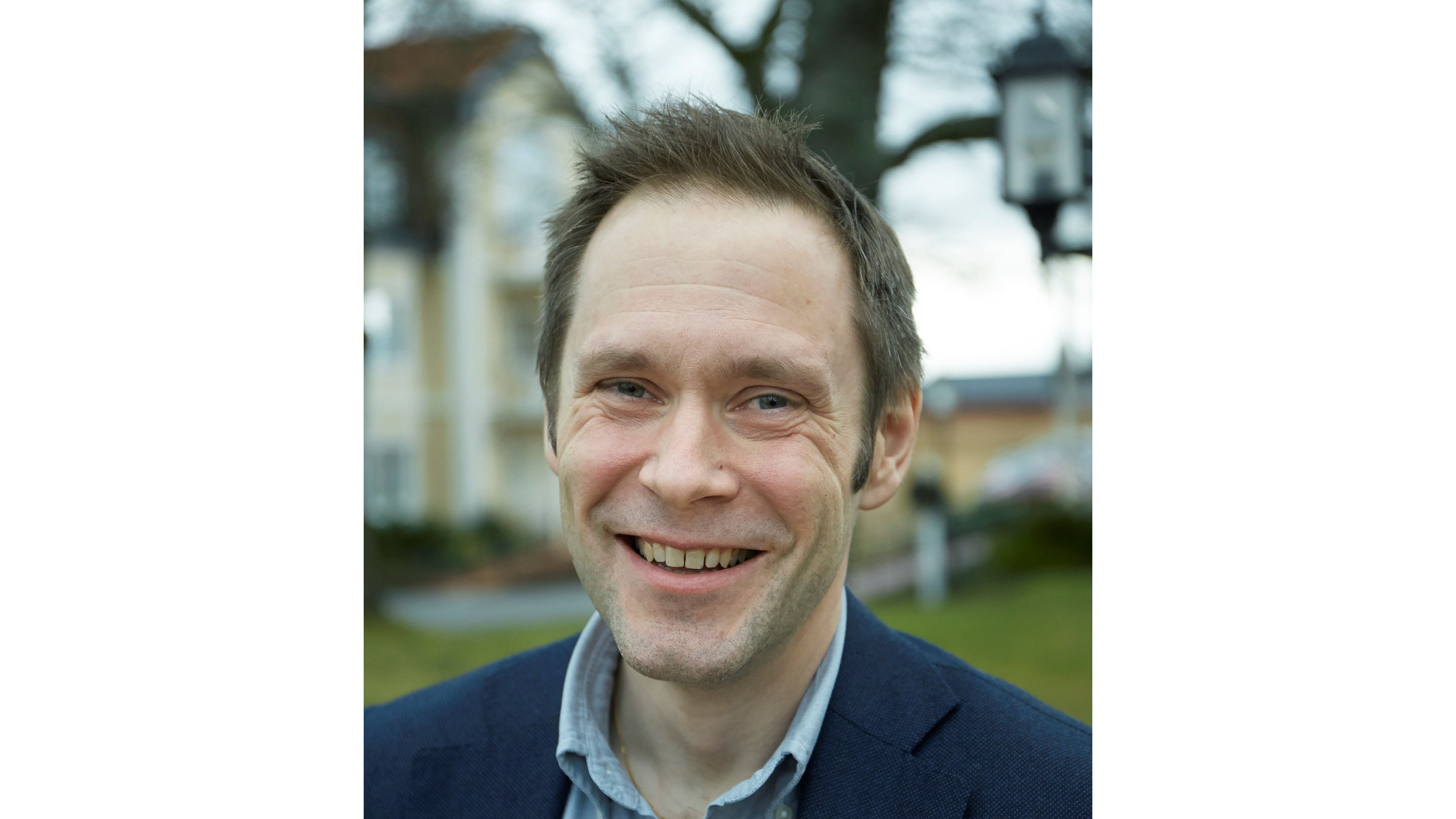 Erik Leve N Size 2560