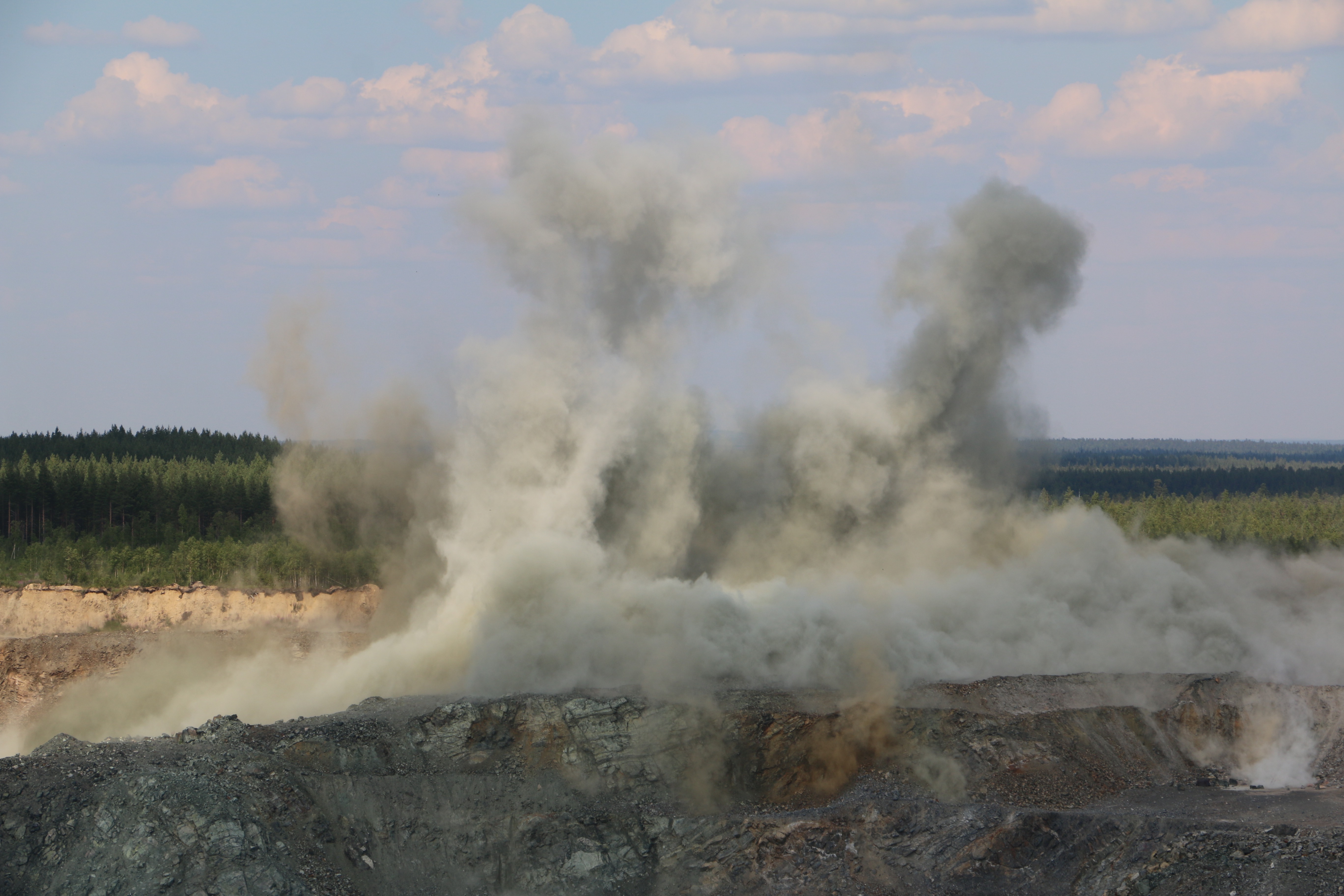 Första salvan i Kaunis (3)