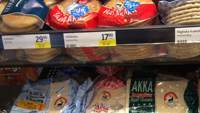 Polarbröd skänker bröd