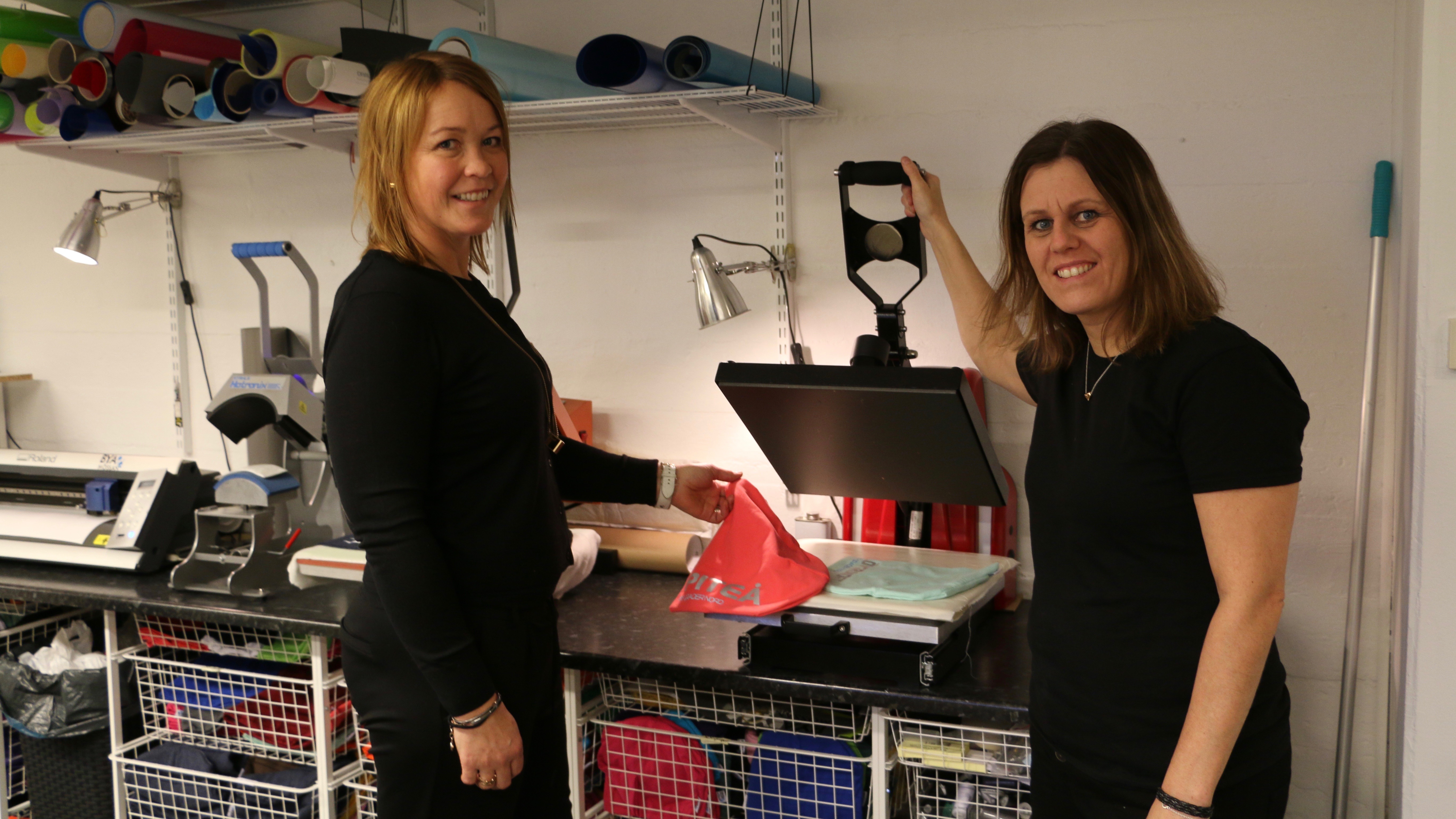 Byamössan syr mössor för miljoner