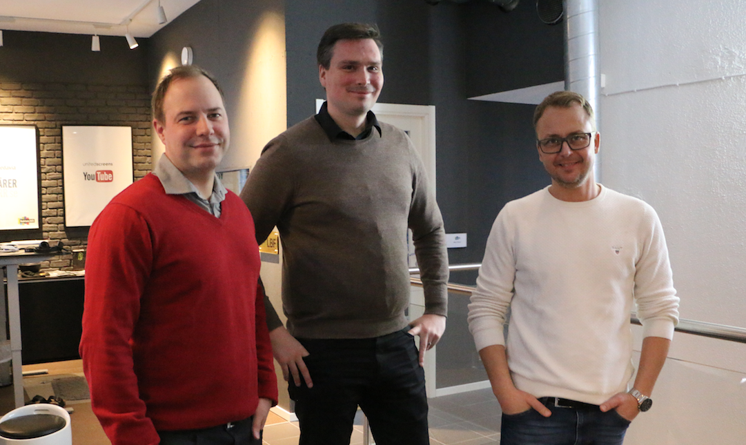 Reklam365 köper fler skyltar