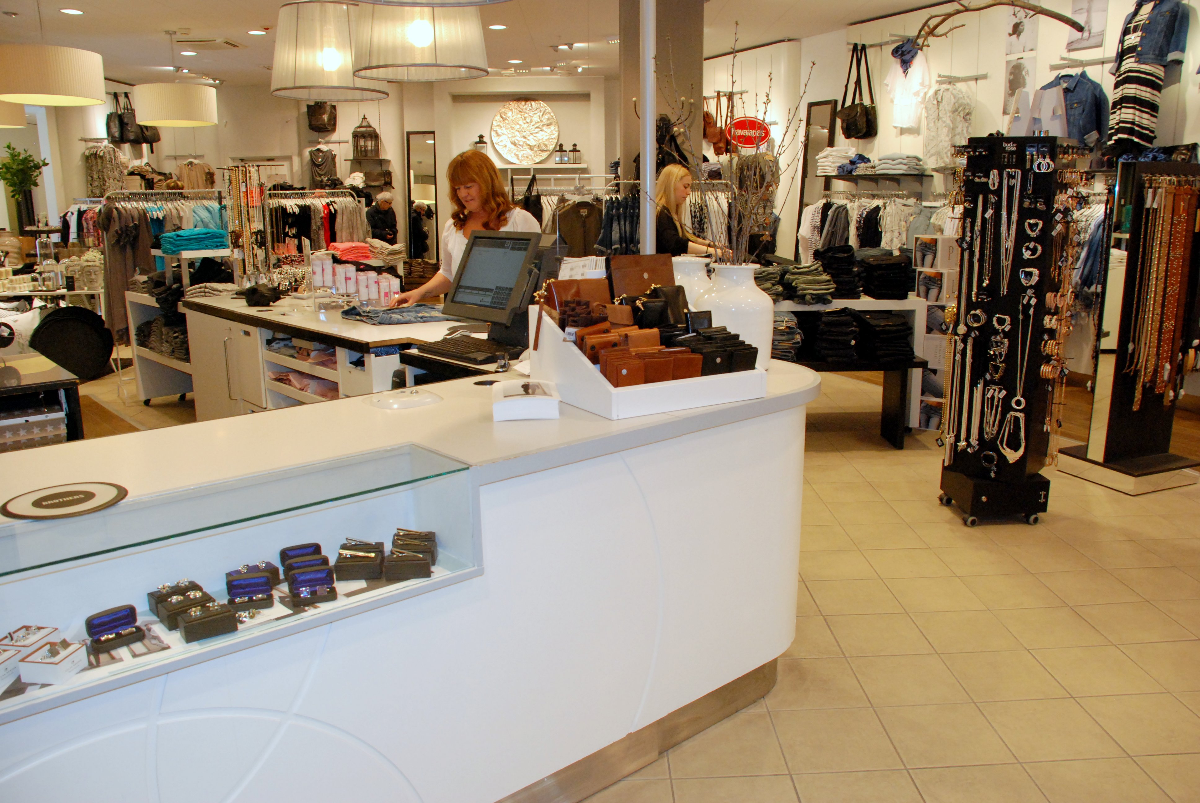 Brothers and sisters 2