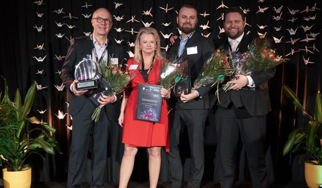 Maud Spencer EY Pris