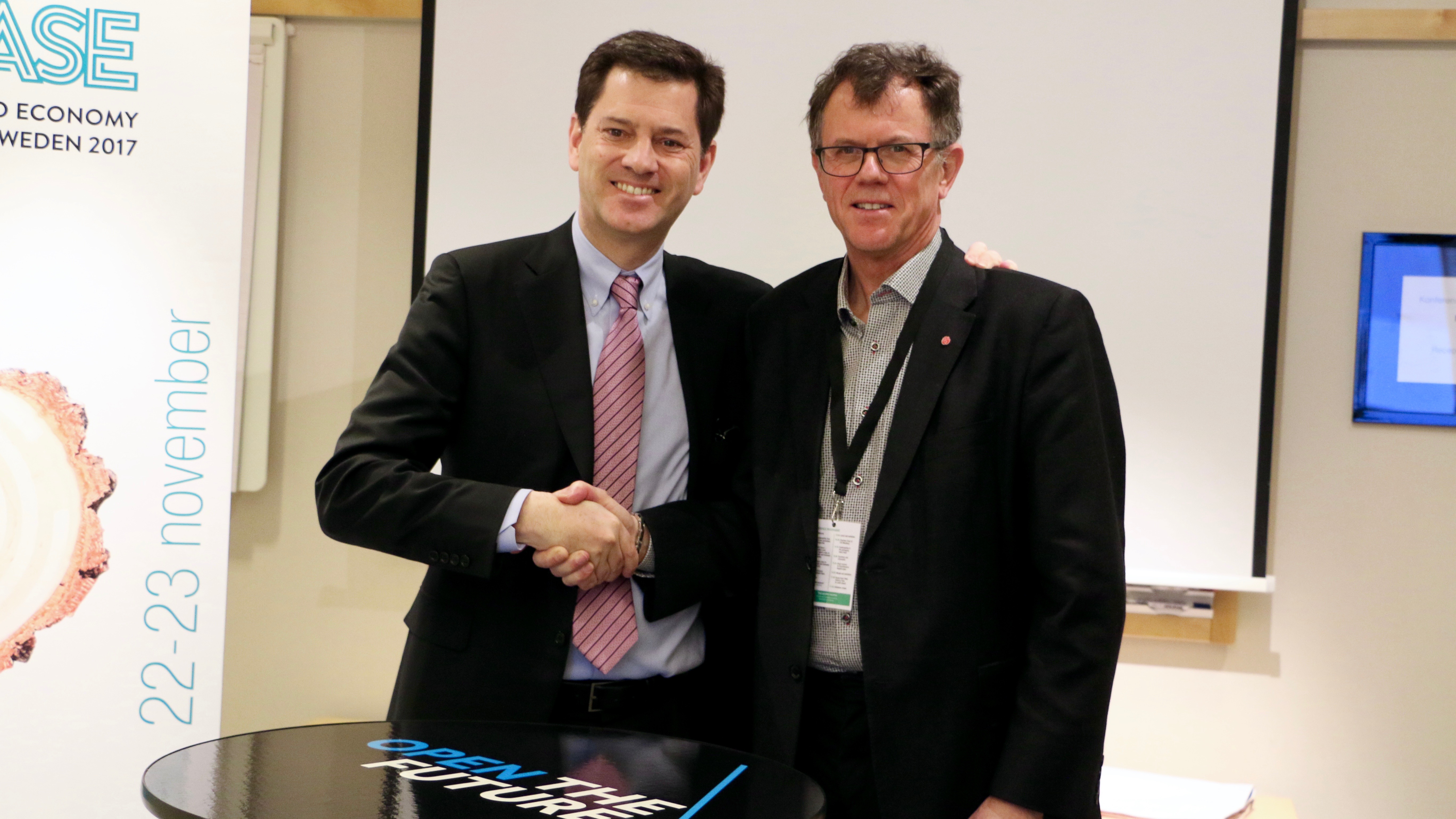 Tony Smurfit o Anders Lundkvist